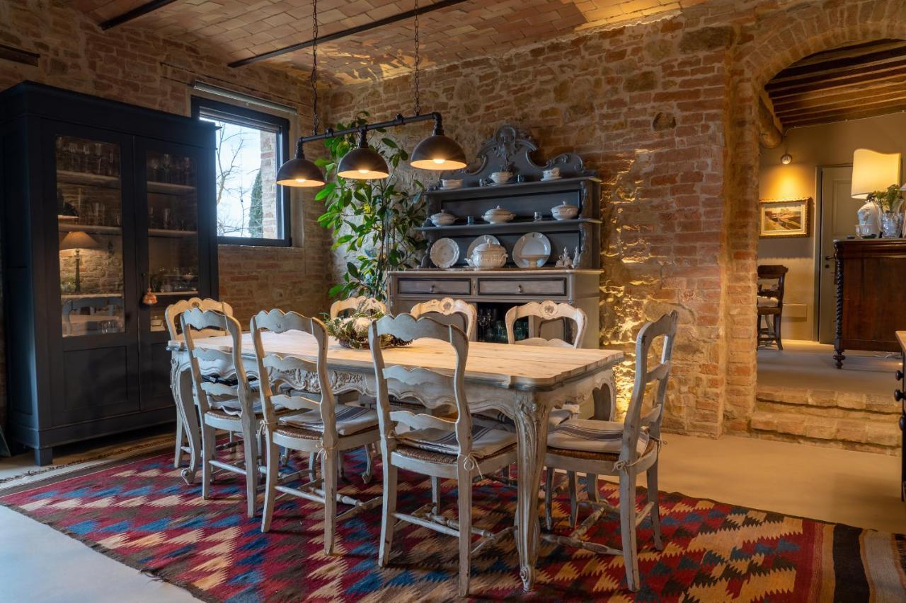 Agriturismo Poggio Il Castellare 몬탈치노 외부 사진